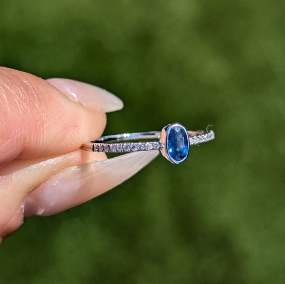14K White Gold Sapphire and Diamond Ring - Picture 2 of 8